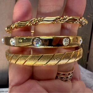 Vintage Monet Gold Bangle Bracelet Set New In Box